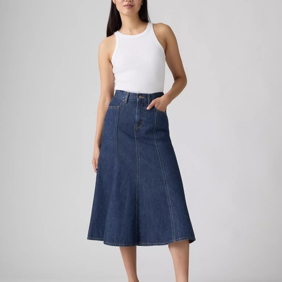 Levi’s Fit & Flare Skirt - Picture 1 of 7
